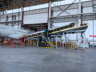 Boeing maintenance tooling